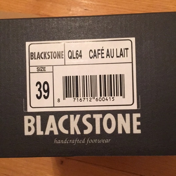 Blackstone QL64 with Genuine Shearling Lining in Cafe Au Lait Leather (size 39) - Picture 5 of 9